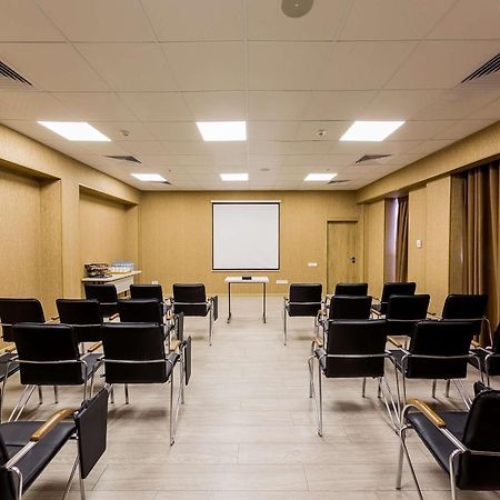 Panarams Tashkent Hotel, a member of Radisson Individuals Bagian luar foto