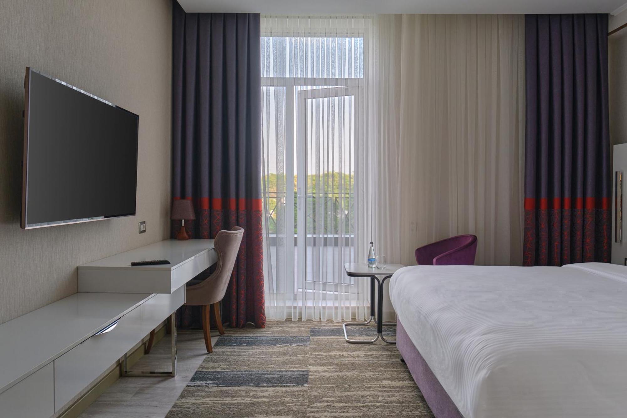 Panarams Tashkent Hotel, a member of Radisson Individuals Bagian luar foto