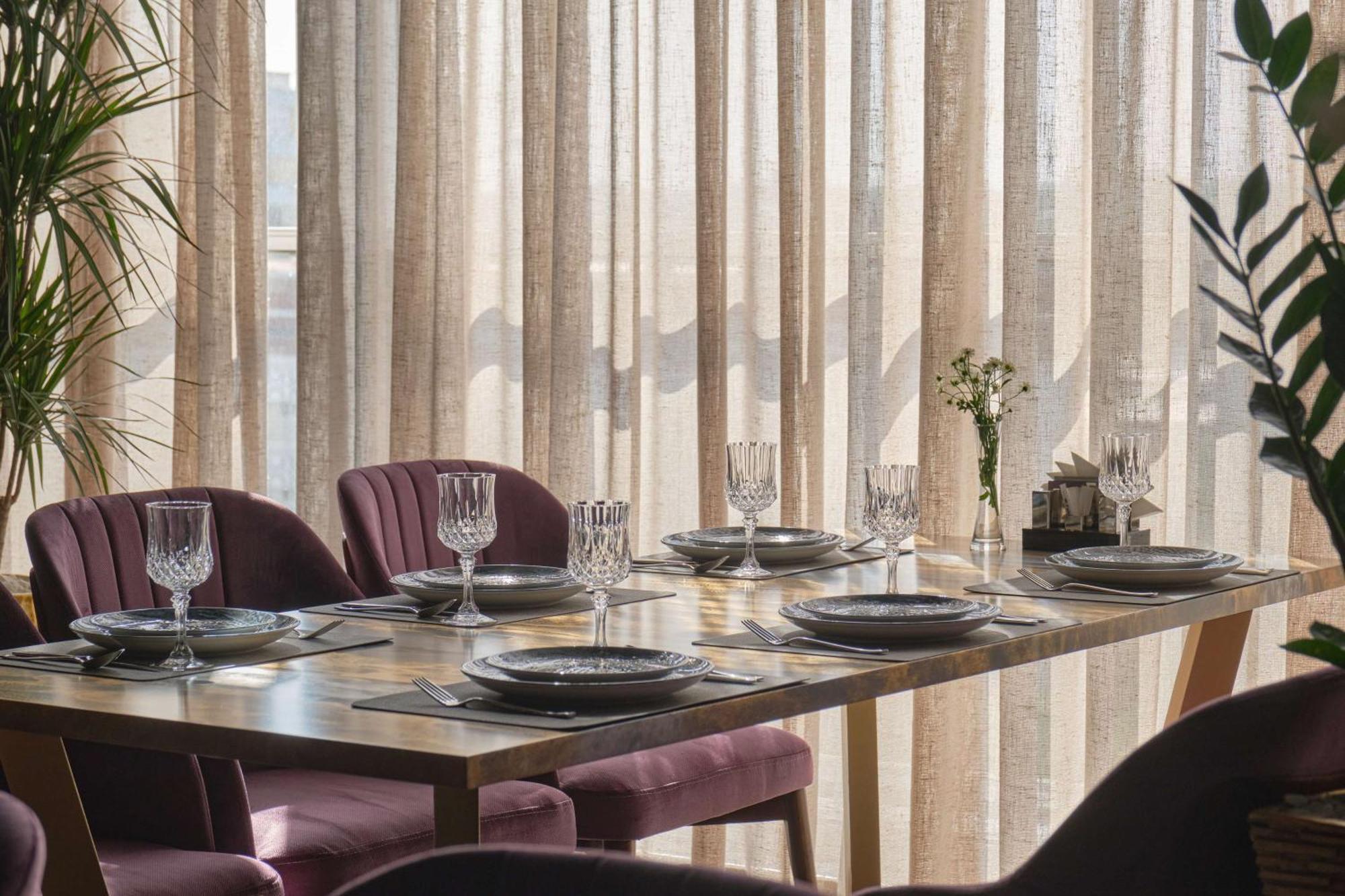 Panarams Tashkent Hotel, a member of Radisson Individuals Bagian luar foto