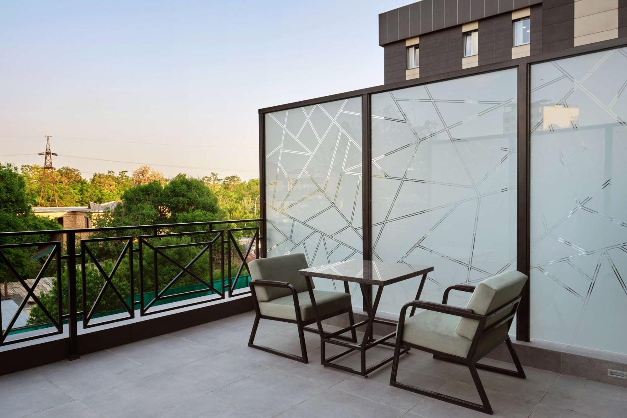 Panarams Tashkent Hotel, a member of Radisson Individuals Bagian luar foto