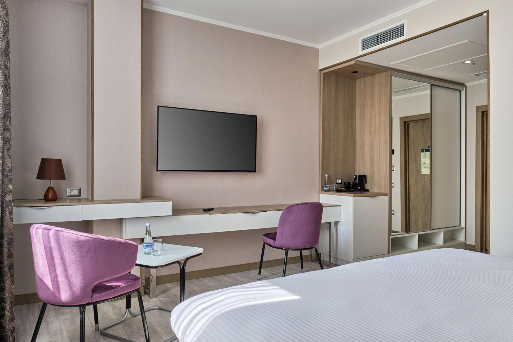 Panarams Tashkent Hotel, a member of Radisson Individuals Bagian luar foto