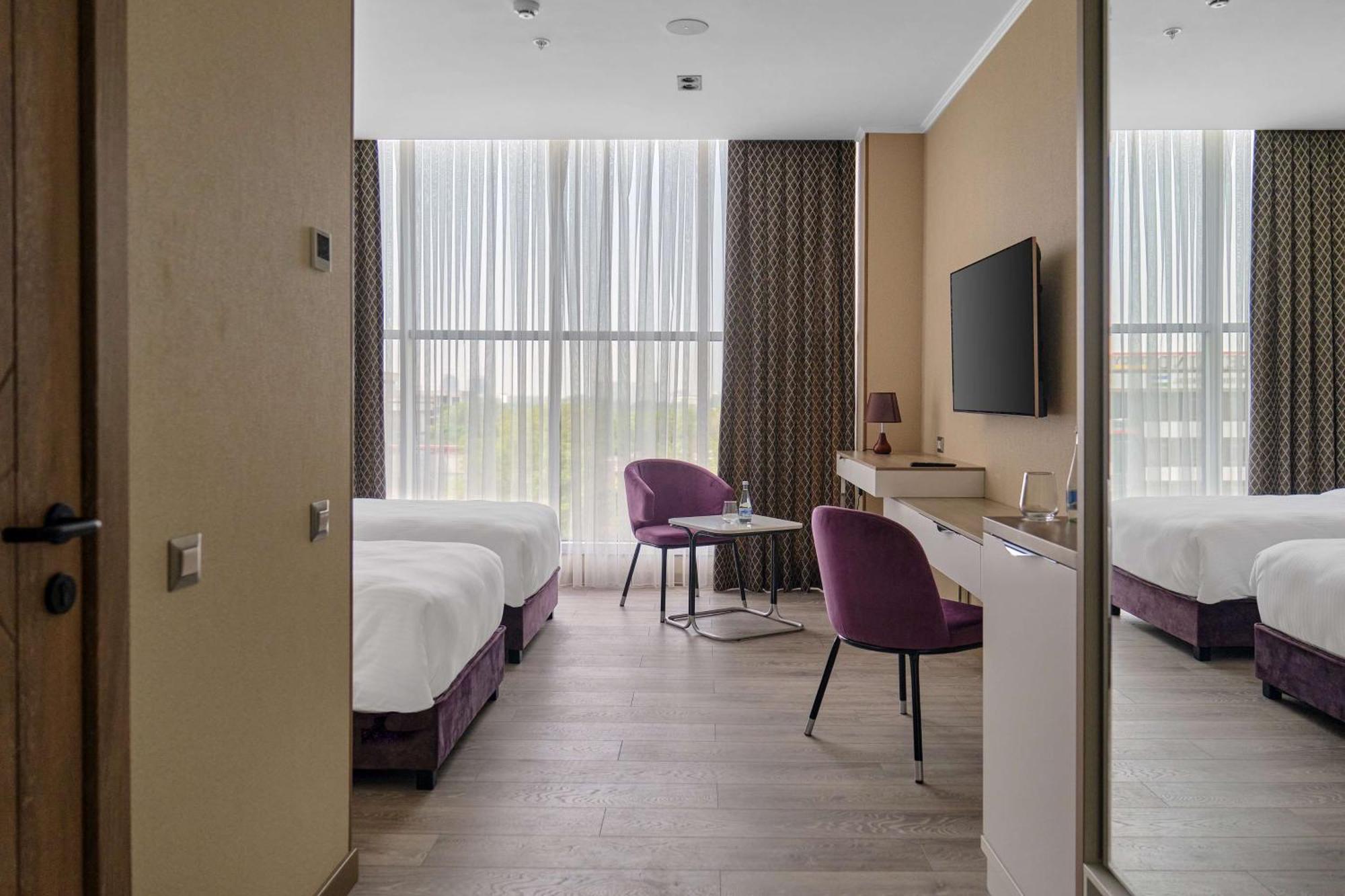 Panarams Tashkent Hotel, a member of Radisson Individuals Bagian luar foto